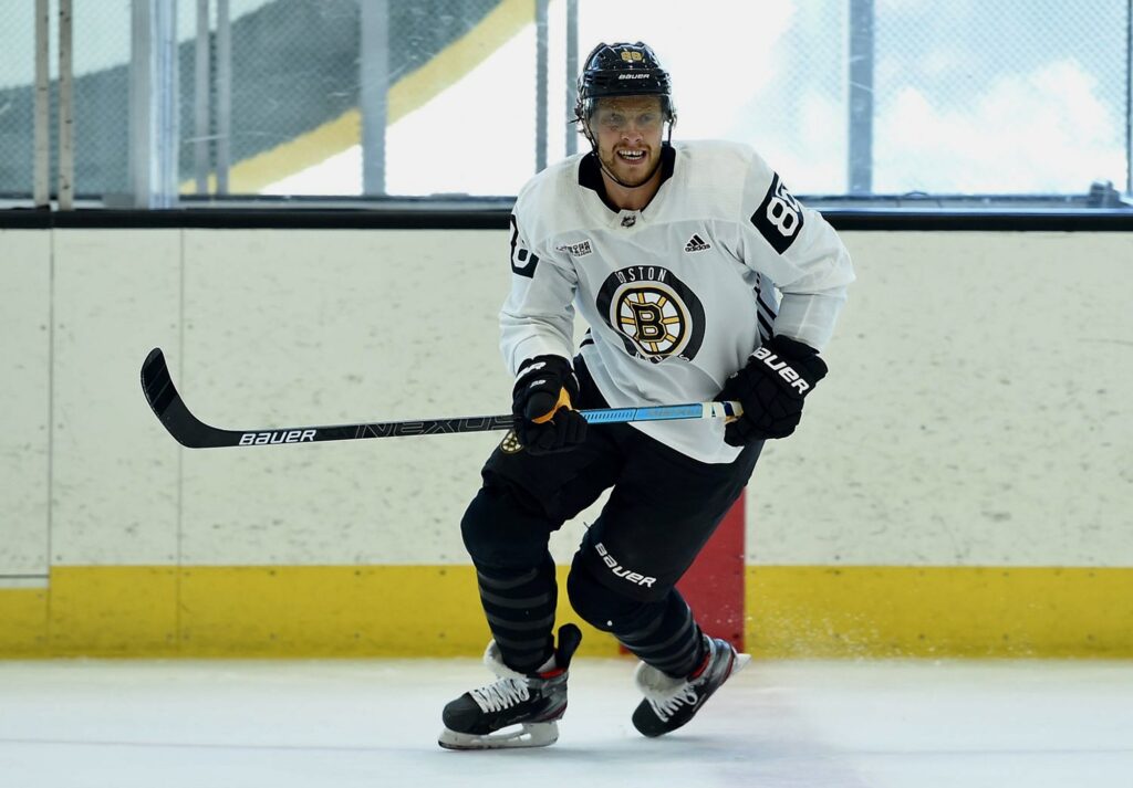 pastrnak, boston