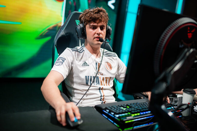Carzzy je oficiálně hráčem MAD Lions, k němu se přidá Hylissang