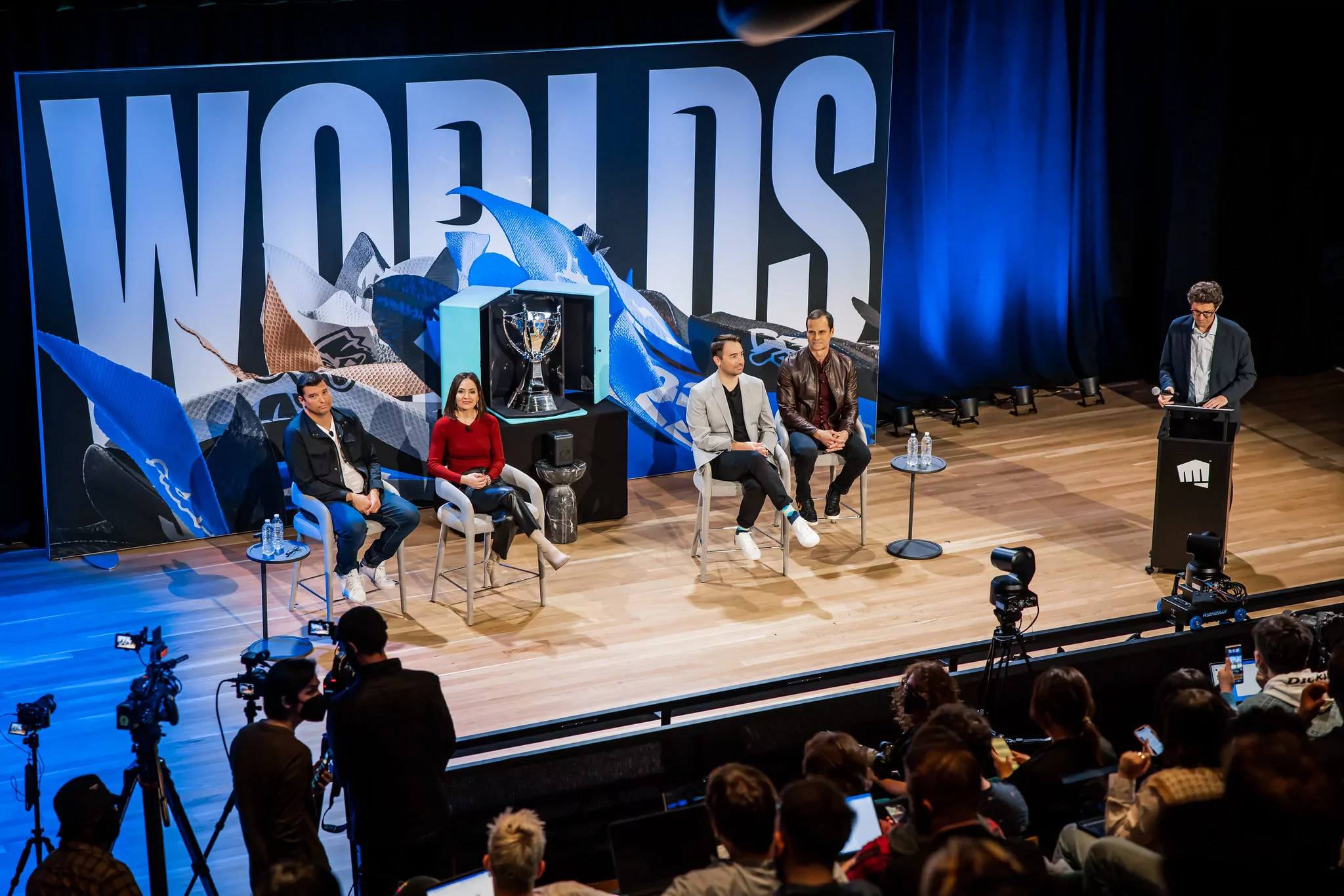 Nový formát Worlds je tady, ale Double Elimination to nebude