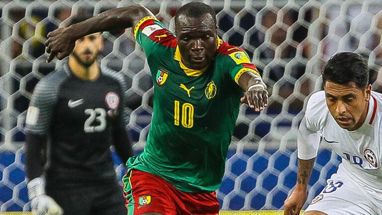 VIDEO: Další adept na gól MS! Aboubakar tímto zaseknutím a dloubákem zesměšnil Srby