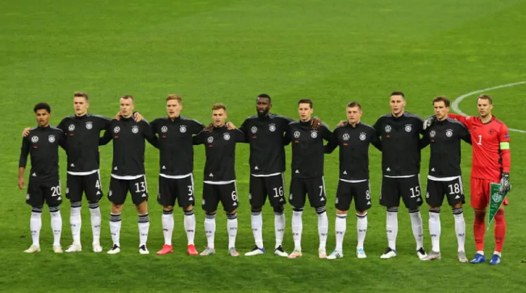 Německo podruhé v řadě končí na MS už ve skupině. Nepomohla mu ani vítězná přestřelka s Kostarikou