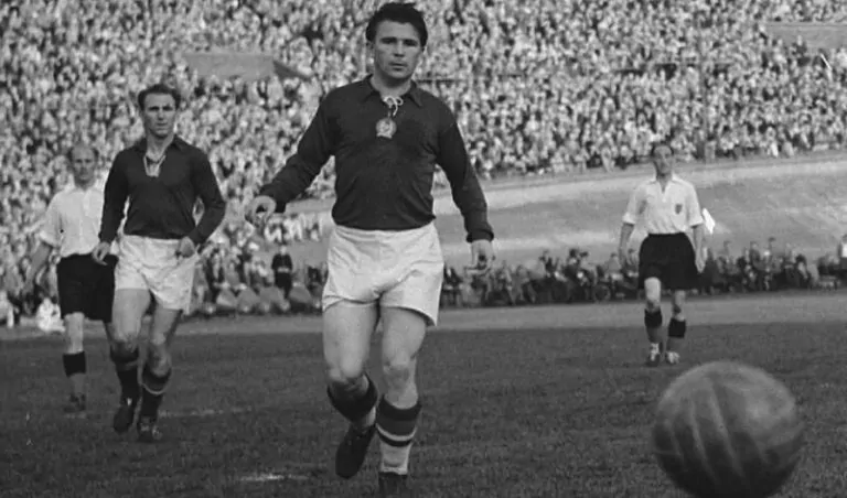 MS 1954 ve Švýcarsku: První turnaj v TV, amatérští vítězové z Německa, Československo bez jediného bodu
