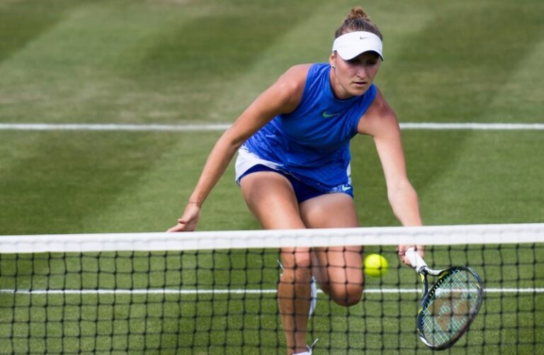 Náročná sobota Markéty Vondroušové. Program turnaje v Berlíně dohání ztracený den