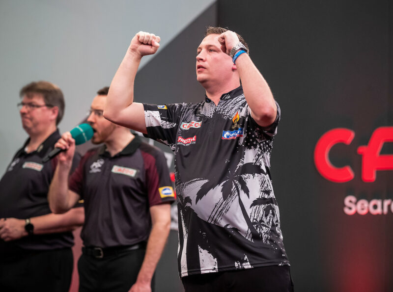 Dobeyho velký triumf! Na šipkovém Masters ho nezastavila ani světová jednička