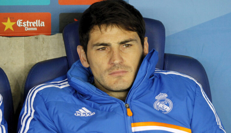 Casillas se opřel do Piquého: Rozhodčí pro Real? Proti Barceloně se dva roky nekopala penalta!