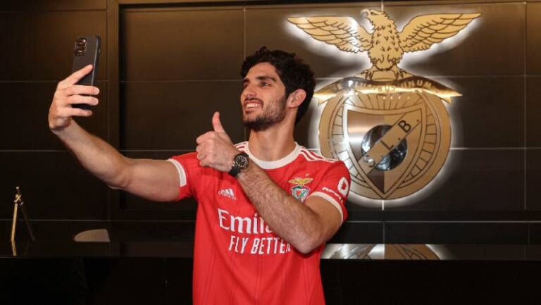 Velký návrat, skvělá posila pro Benfiku! Guedes neuspěl ve Wolverhamptonu, nyní se vrací domů