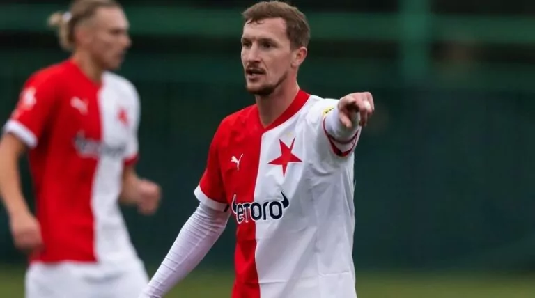 Neúspěšné angažmá ve Slavii je u konce! Dočká se zkušený středopolař ještě dalších ligových startů?
