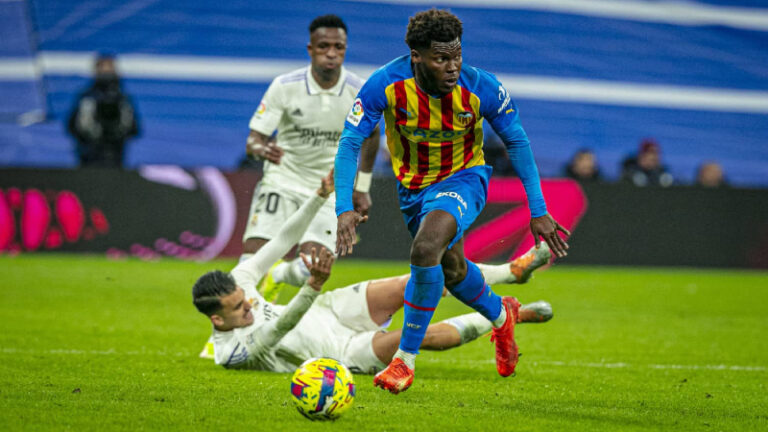 Tvrdý trest za rasismus k Viníciusovi! La Liga uzavřela Valencii sektor na 5 zápasů a přidala milionovou pokutu