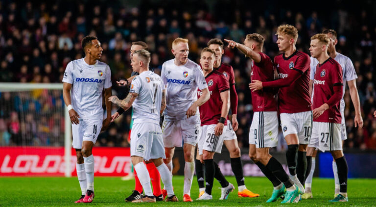 Šenkeříkovo oko: Gól, který dostal Baník, ani nepatří do první ligy. Sparta si za šla za vítězstvím více než Plzeň