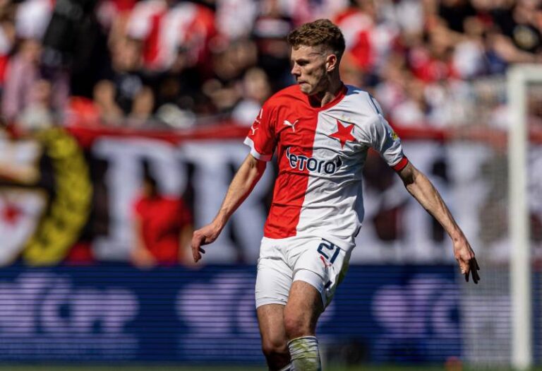 Co ukázala Slavia: základní sestavě chyběla osmička, wing-beky lze využít lépe
