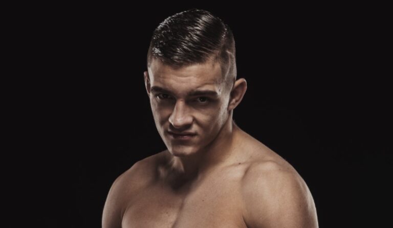 Růžička už není, co býval? Kozma tipuje souboj Tadeášů v organizaci Clash of the Stars. Veselý ukázal, že se umí prát, říká hvězda Oktagonu