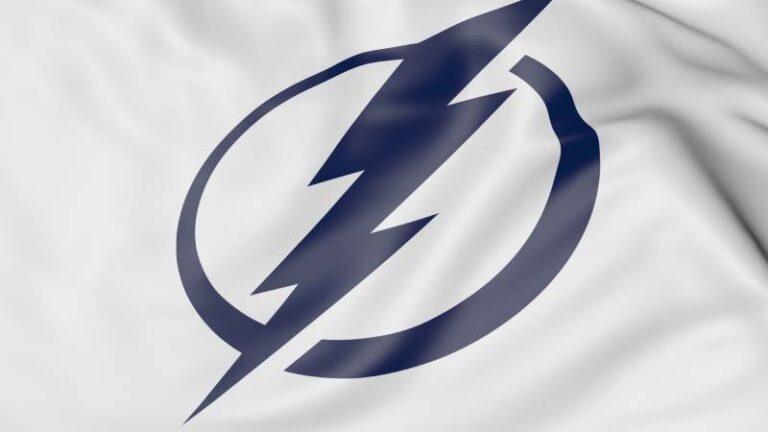 VIDEO: Krásná souhra! Killorn takto využil přesilovku Tampy, Bolts ale po šokujícím kolapsu Torontu podlehli a budou hrát o přežití