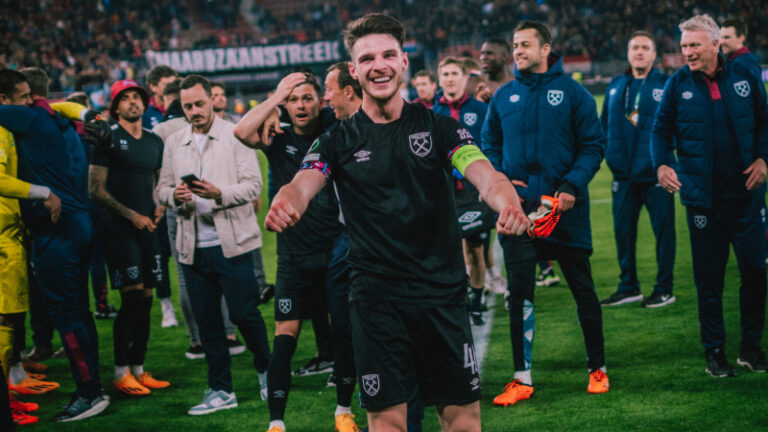 West Ham United odmítl první nabídku Arsenalu za Declana Rice, kolik Kanonýři nabízejí?