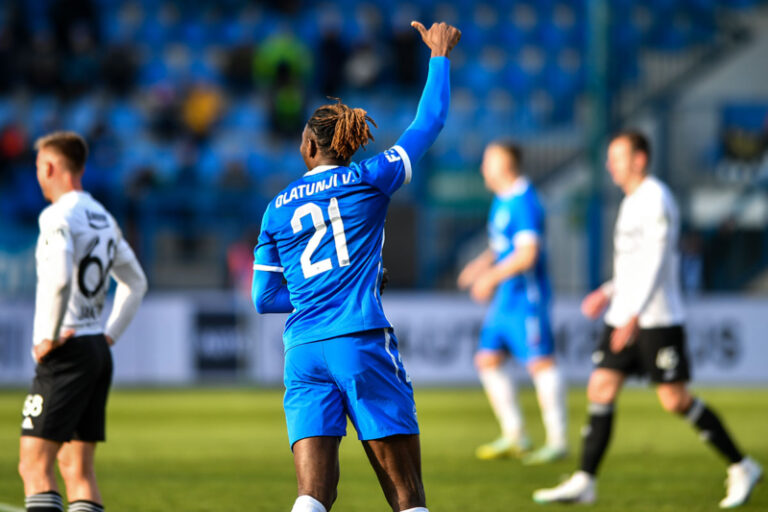 Radostné zprávy pro fanoušky Slovanu! Liberec uplatnil opci na Olatunjiho, spekuluje se ovšem o tom, že brzy poputuje jinam