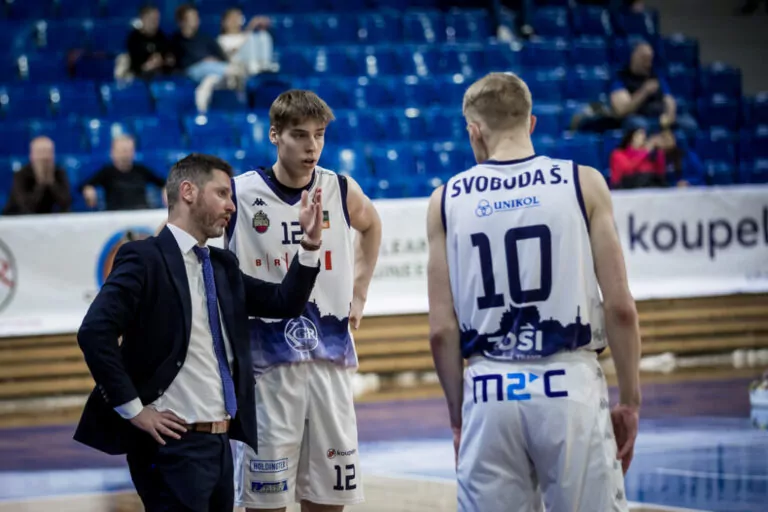 Basket Brno se loučí s hlavním trenérem. Úspěšný trenér Lubomír Růžička míří za jiným angažmá