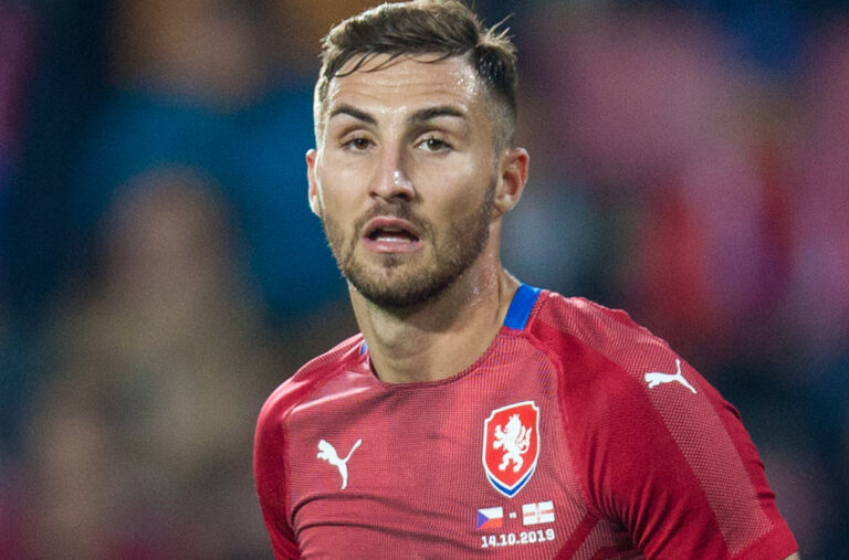 Stefan Simič končí v Hajduku Split a je volným hráčem. Sáhne po něm nějaký český klub?