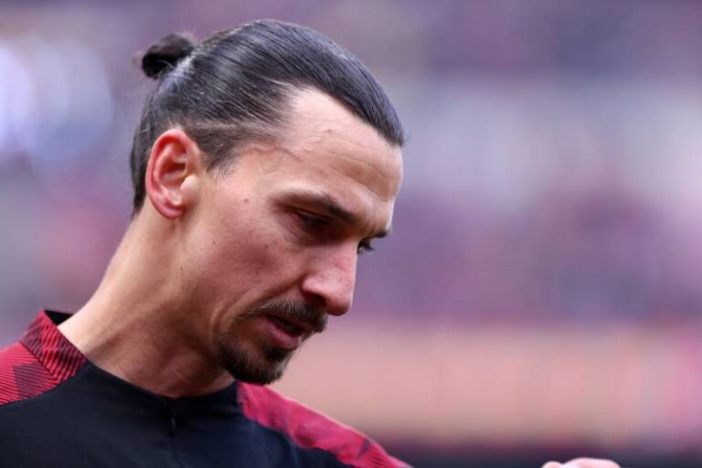Zásah, potopena! Ibrahimovič promluvil o zahozeném talentu Balotelliho, ten nekompromisně reagoval