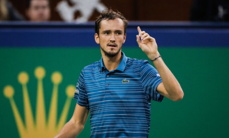 Nejenom Alcaraz a Djokovič! Na koho směřují zraky tenisových expertů před US Open?