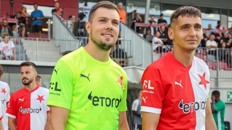 Slavia v generálce vyzve Drážďany, z Německa přijede obří návštěva. Sešívaní navíc představí i nové dresy