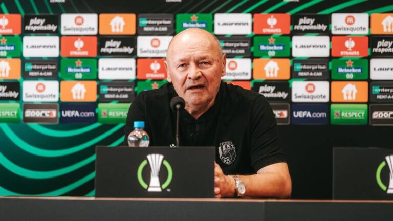 Nejsme favorité, musíme krotit emoce. Trenér Koubek se vyjádřil k zápasu Konferenční ligy proti Ballkani