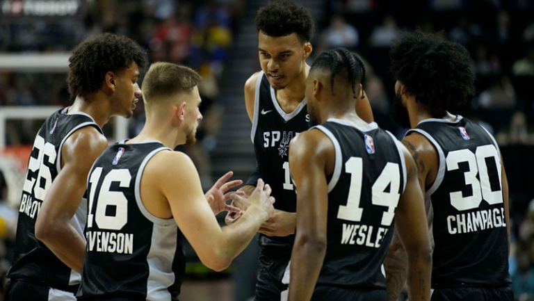 Nejlepším nováčkem NBA zvolen jednomyslně Victor Wembanyama