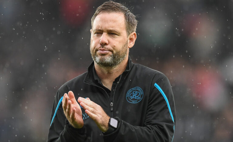 Skvělá zpráva pro Spartu? Rangers vyhodili trenéra, Beale je jedním z nejkratší dobu sloužících trenérů v historii klubu