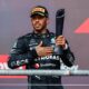 Lewis Hamilton oslavuje druhé místo ve Velké ceně USA