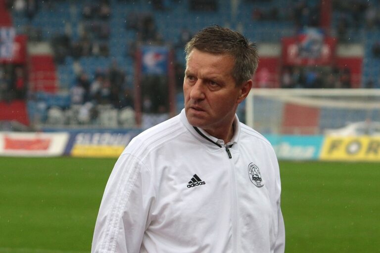 Návrat legendárního českého trenéra! Odmítl už dvě zajímavé nabídky z ciziny a je připraven vést zase fotbalový klub