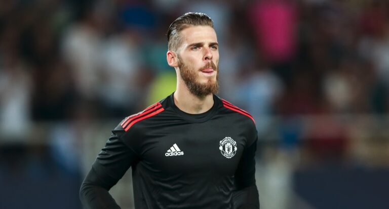 De Gea se po roce bez fotbalu vratí do brány! Chytat by měl v Itálii