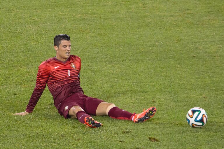 Uražený Ronaldo? Od MS jsme spolu nemluvili. Nepochopil, proč byl ve čtvrtfinále na střídačce. Udělal bych to znovu, říká bývalý kouč Portugalska