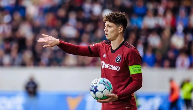 Nejdražší přestupy ze Sparty? Krejčí se dostane na třetí místo, Rosického ani Hložka nepřekoná