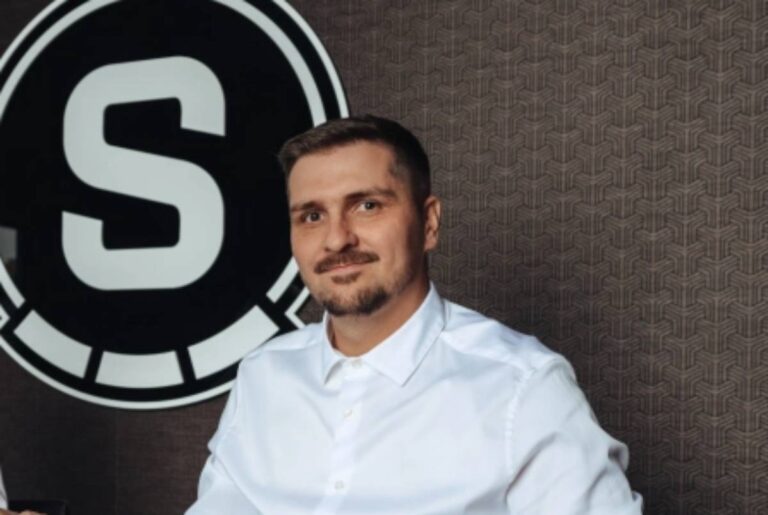 Ženský tým Sparty má nového trenéra! Tým převzal slovenský kouč Pavol Gregora, který má zkušenosti z mládeže