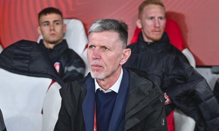 Pešír: Baráka jsme řešili minimálně rok na každém srazu, ale zlepšení nepřišlo. Šilhavý ještě uvažoval o tom, že by zůstal