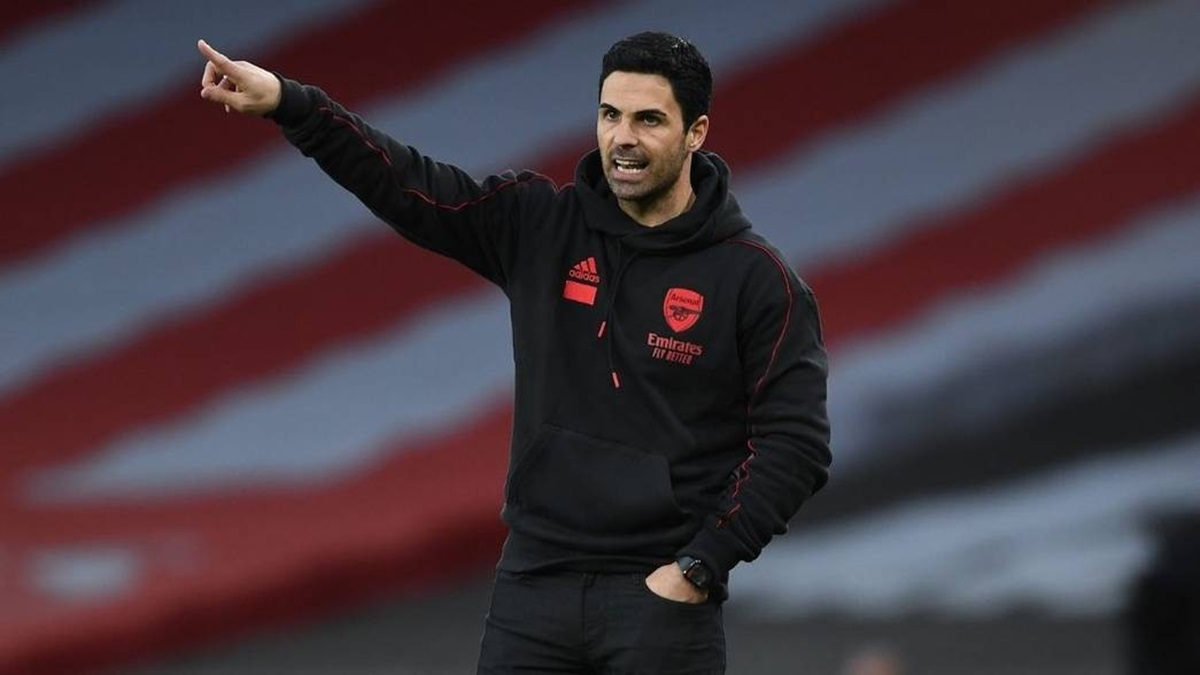 O čem se špitá v Premier League: Arsenal bez Xhaky horší než loni, Villans se musí venku zlepšit