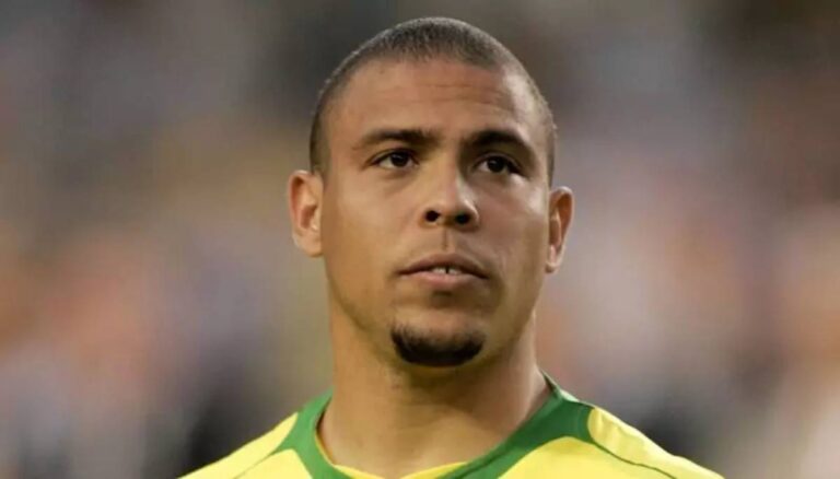 Před 24 lety zasáhla svět zpráva o vážném zranění nejlepšího fotbalisty planety! Ronaldo čelil největšímu soupeři jeho dosavadní kariéry