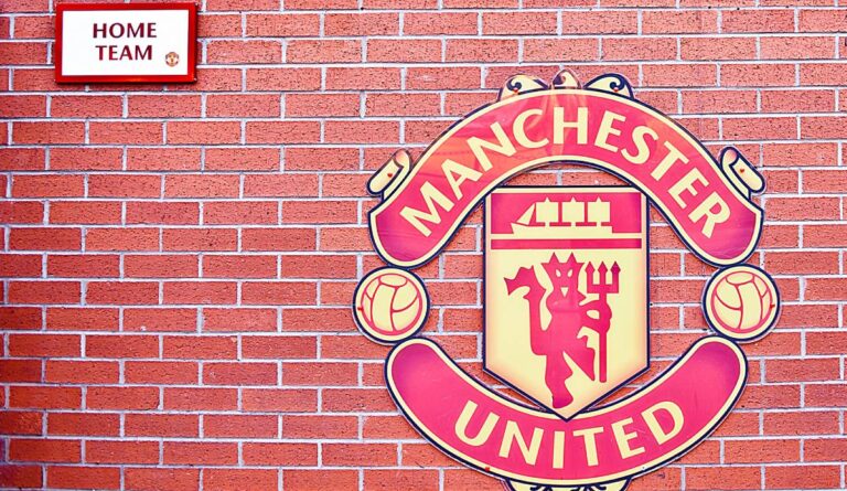 Nová smlouva a pryč! Český gólman Manchesteru United míří na hostování