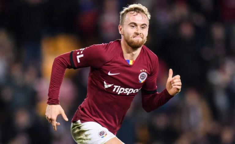Martin Hašek znovu bez angažmá. Bývalý sparťanský středopolař po jedné sezóně opouští i řecký klub. Jak se mu v něm dařilo?