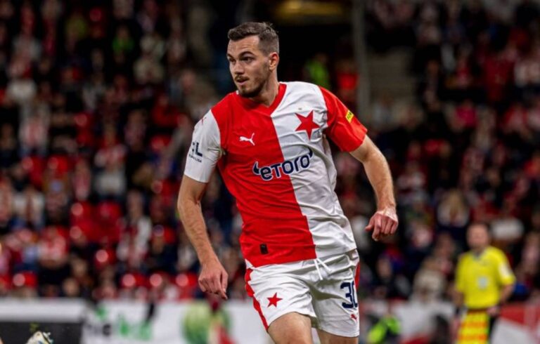 Ze Slavie odchází další hráči! Kačaraba se do rodné vlasti nevrátí, místo toho míří na Slovensko. Stěhovat se má i Hromada