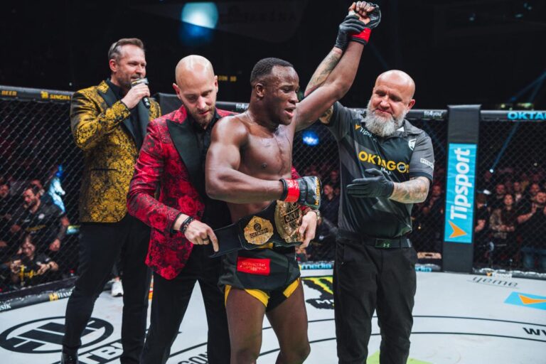 VIDEO: Losene Keita trefil milimetrově přesné KO! Belgičan v titulovém zápase nezaváhal a je šampionem pérové váhy