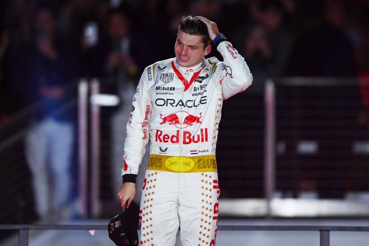 Max Verstappen byl pobaven zprávou o přestupu Lewise Hamiltona z Mercedesu do Ferrari, odhalil člen týmu Red Bull Helmut Marko