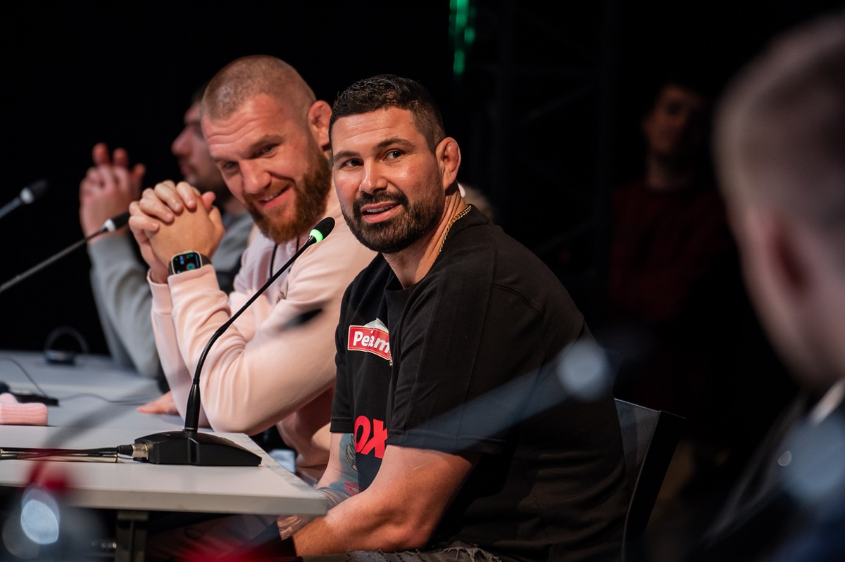 Attila Végh v Ostravě bavil a mazal si Vémolu na chleba: Dávám ti druhý pokus, beru to vážně. Titul Oktagonu je pro mě velkým cílem