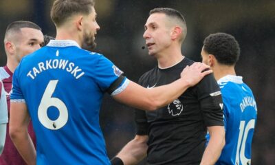 Everton, Tarkowski, rozhodcí