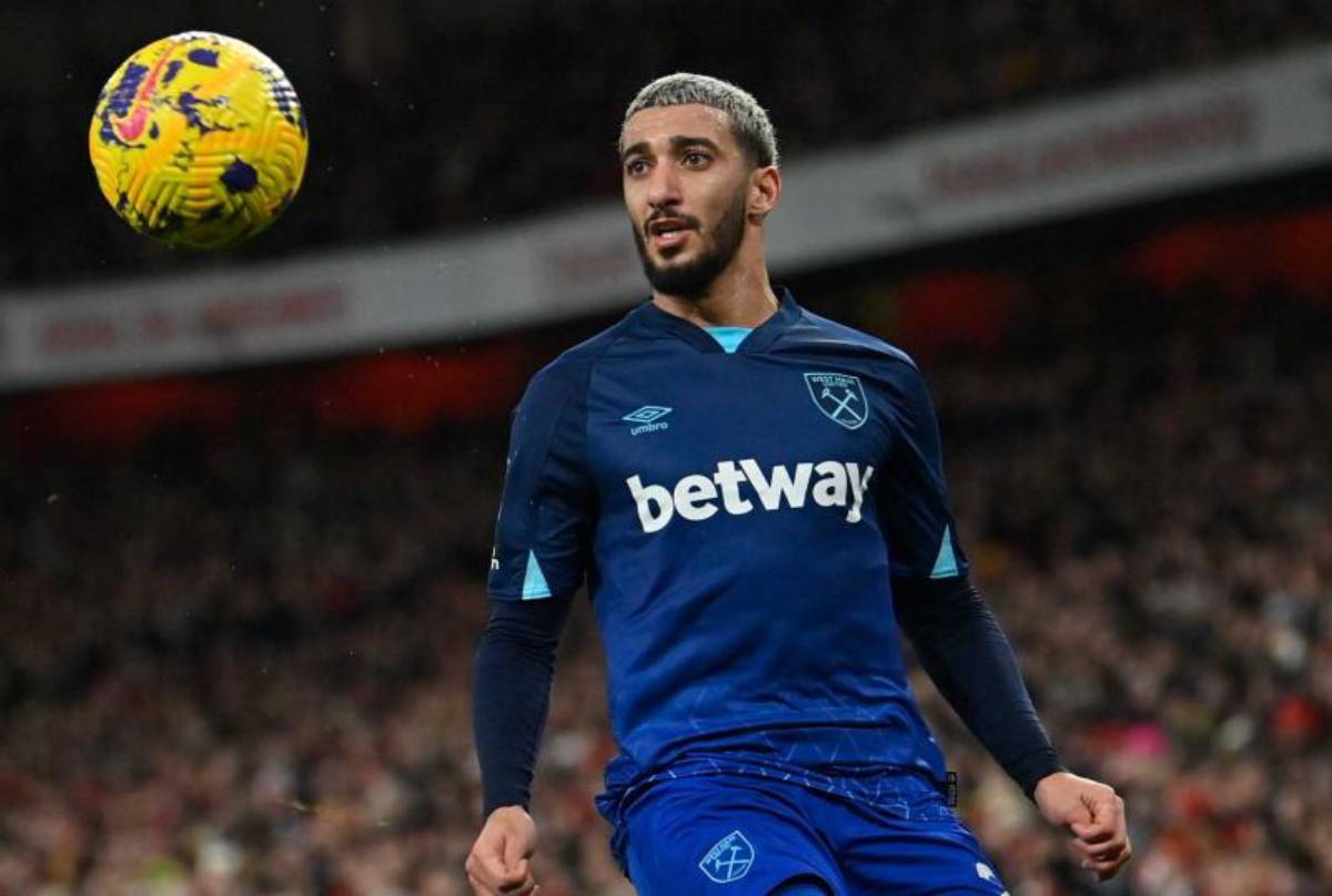 Benrahma míří z West Hamu do Lyonu. Klub z Ligue 1 posiluje také o hráče z Nottinghamu, co Fornals a Betis?