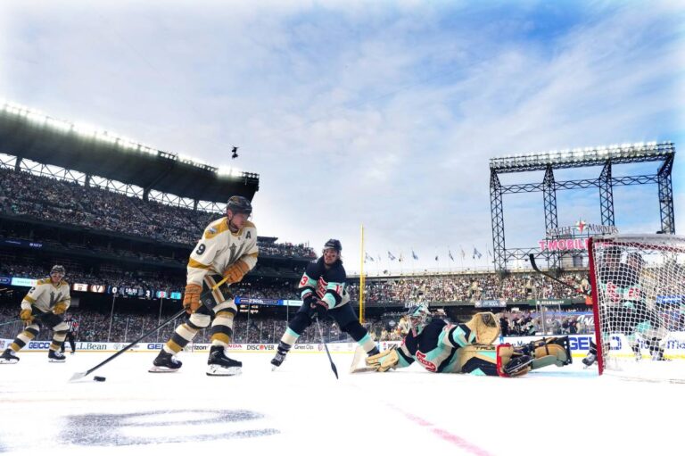 Nováčkem měsíce v NHL vyhlášen Brock Faber z Minnesoty Wild