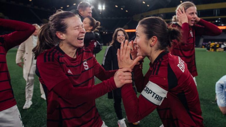 Ženy vyhrály, tak jaképak měkké I? V Česku startuje LYGA i Penny Cup, fanoušci kroutí hlavou