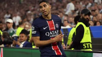 Výkon roku? Obránce PSG Hakimi se podepsal pod 5 gólů v jednom zápase