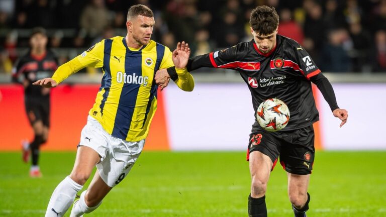 Riskoval život pro žáby. Fotbalista Adam Gabriel se projevil jako vzorný ekolog, v Dánsku je oslavován