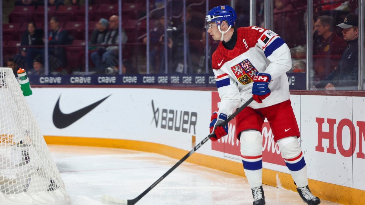 Adam Jiricek Cesko U20 hokej