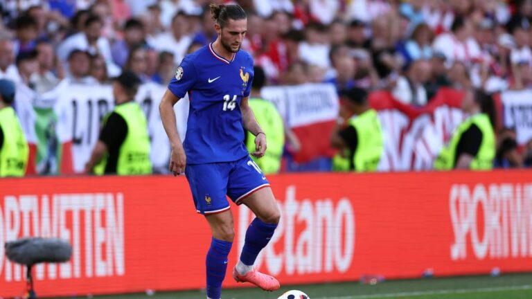 Serie A plánuje odehrát zápas v Austrálii. Rabiot toto rozhodnutí kritizuje