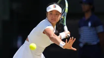 Foto dne: Alexandra Eala okouzlila Wimbledon ikonickým úderem